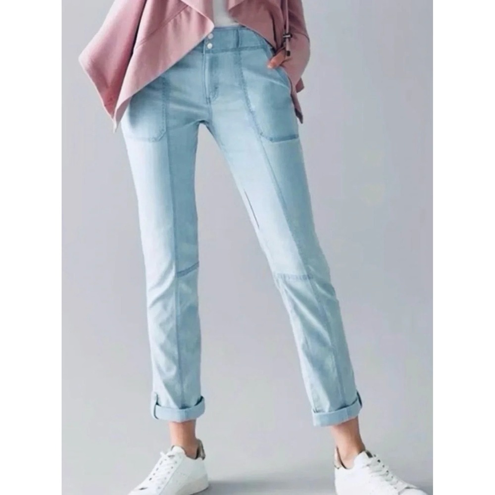White House Black Market Mid-Rise Pret-A-Pedi Straight Crop Pants Size 12 NWT